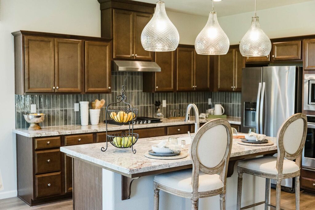 Open Kitchen with Breakfast Bar